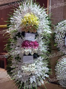 تاج گل تسلیت و مجلس ختم سه طبقه تاج گل برای تسلیت