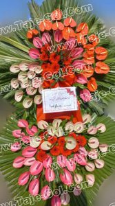تاج گل نمایشگاه برای تبریک